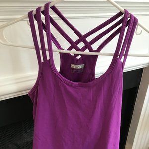 Marmot workout top